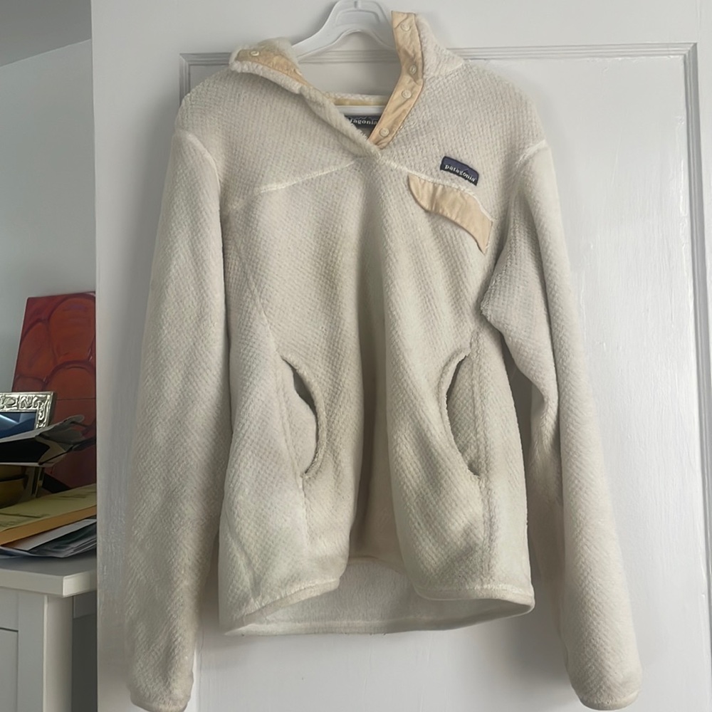 White Patagonia fleece